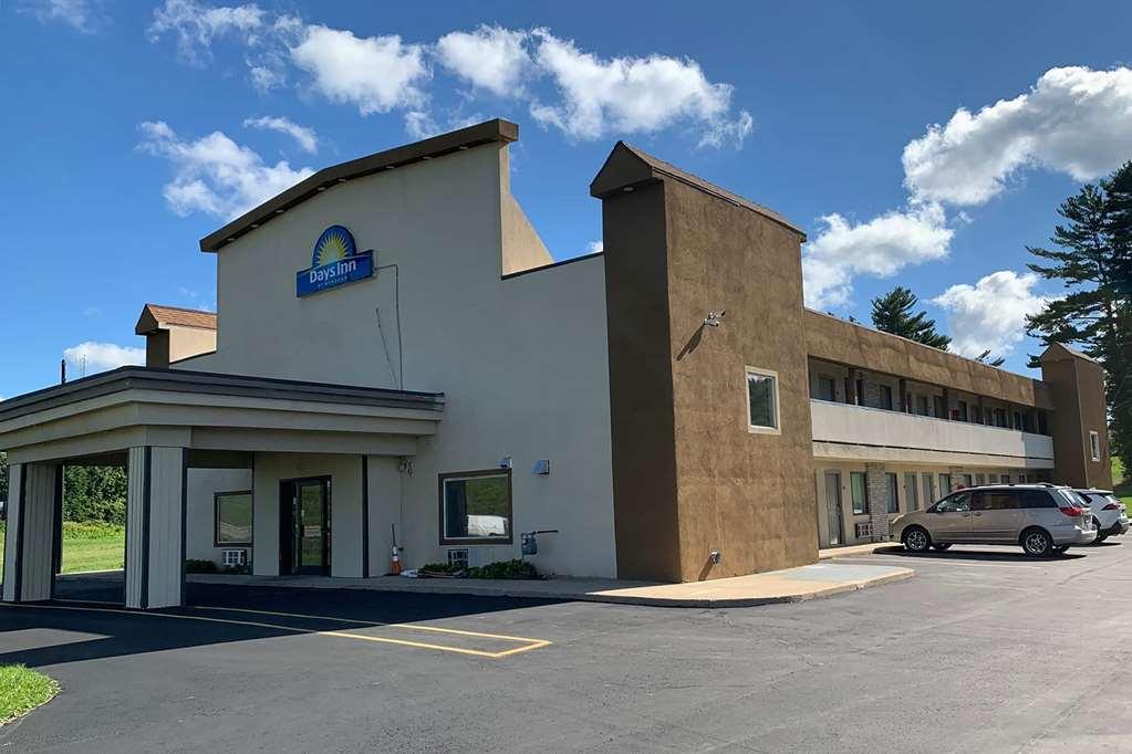 Mid Ohio Inn Bellville Экстерьер фото