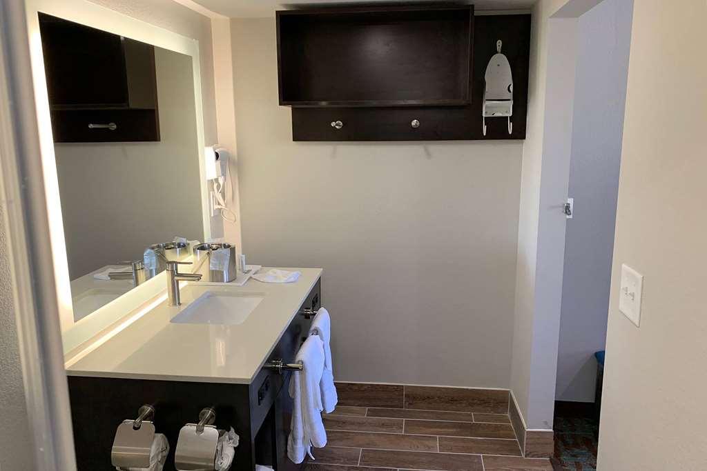 Mid Ohio Inn Bellville Экстерьер фото
