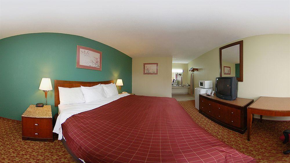 Mid Ohio Inn Bellville Экстерьер фото